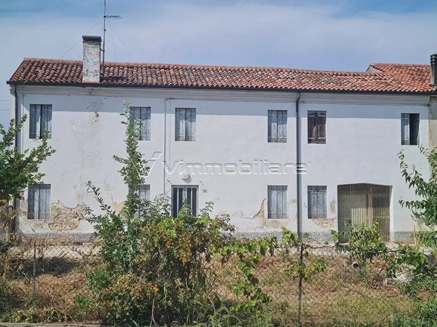 Immagine 5 di Casa bifamiliare in vendita  in Via Capitello 60 a Sossano