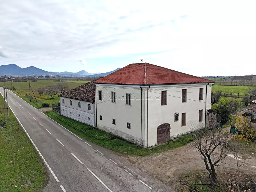 Immagine 2 di Porzione di casa in vendita  in Via Paluselli 9 a Agugliaro