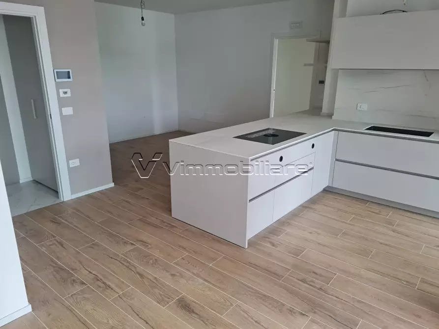 Immagine 15 di Quadrilocale in vendita  in Via Tiepolo a Noventa Vicentina