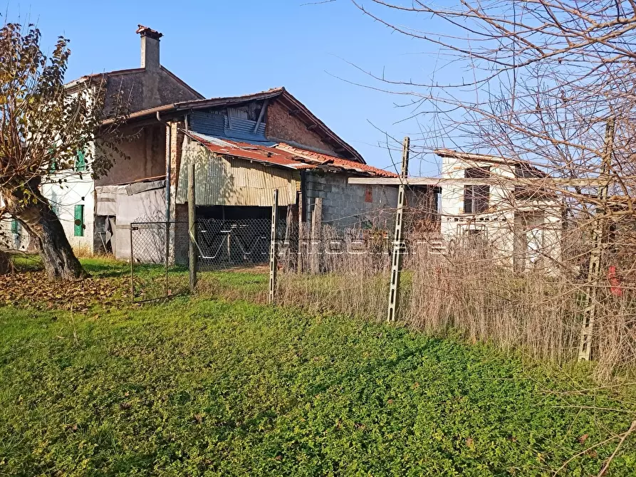 Immagine 8 di Porzione di casa in vendita  in Via Basse 3 a Barbarano Mossano