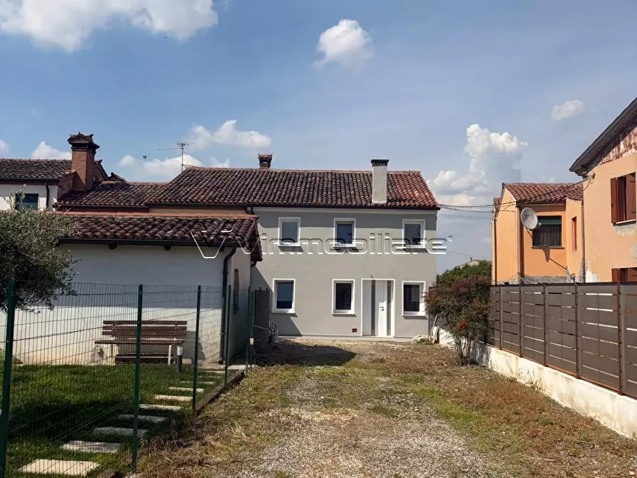 Immagine 6 di Casa bifamiliare in vendita  in Via Croce di Pietra 26 a Noventa Vicentina