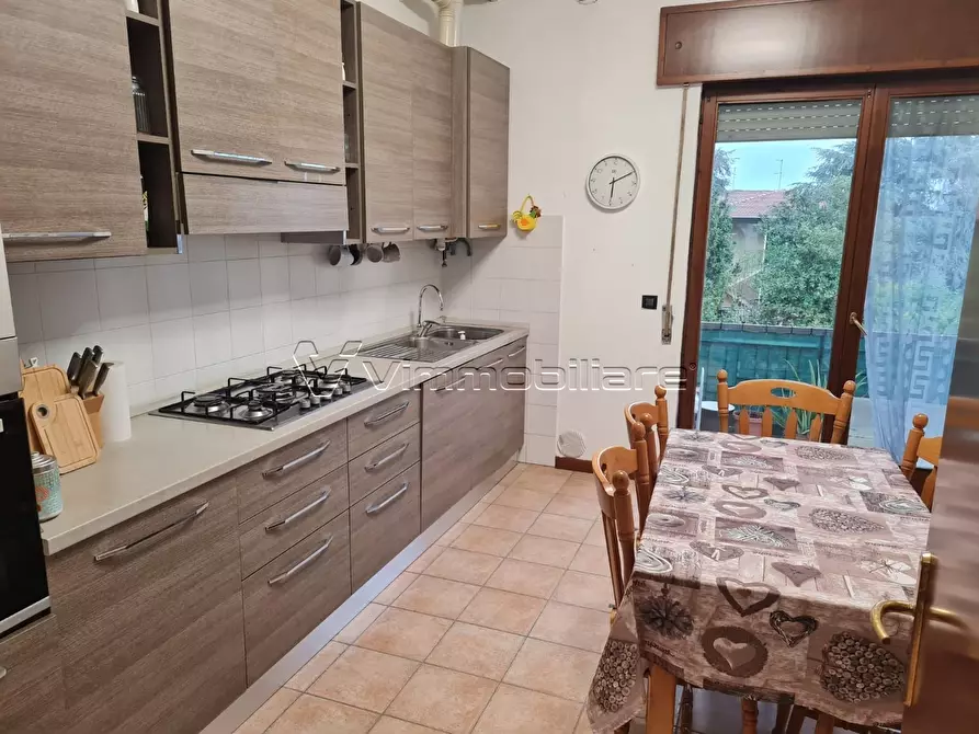 Immagine 8 di Quadrilocale in vendita  in Via Bergoncino snc a Noventa Vicentina