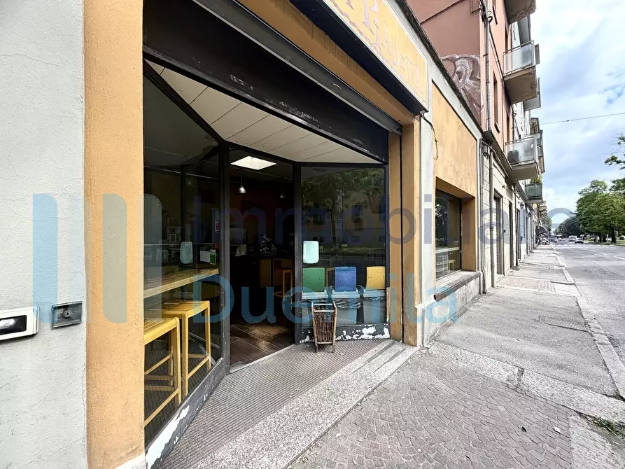 Immagine 23 di Attività artigianale in vendita  a Bologna