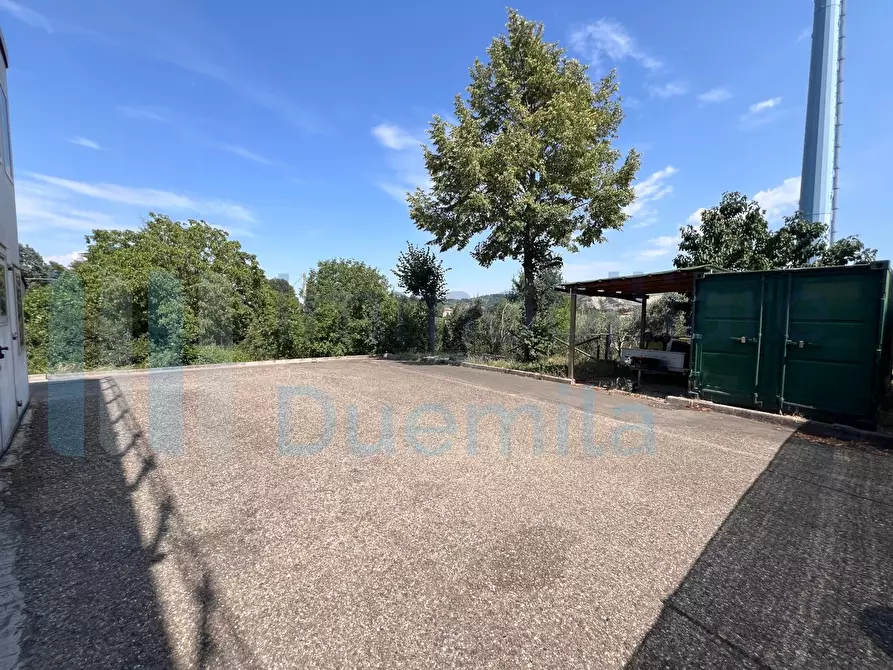 Immagine 25 di Attività artigianale in vendita  a Imola