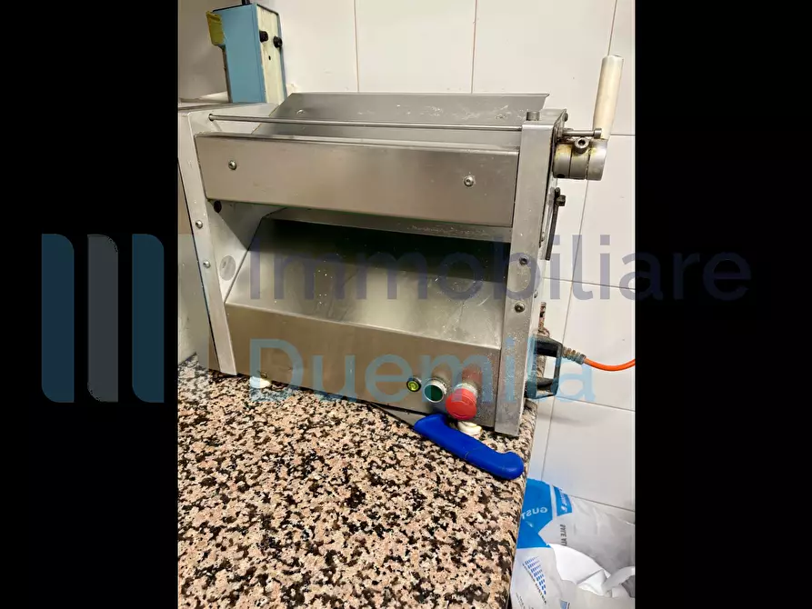 Immagine 8 di Attività artigianale in vendita  a San Giorgio Di Piano