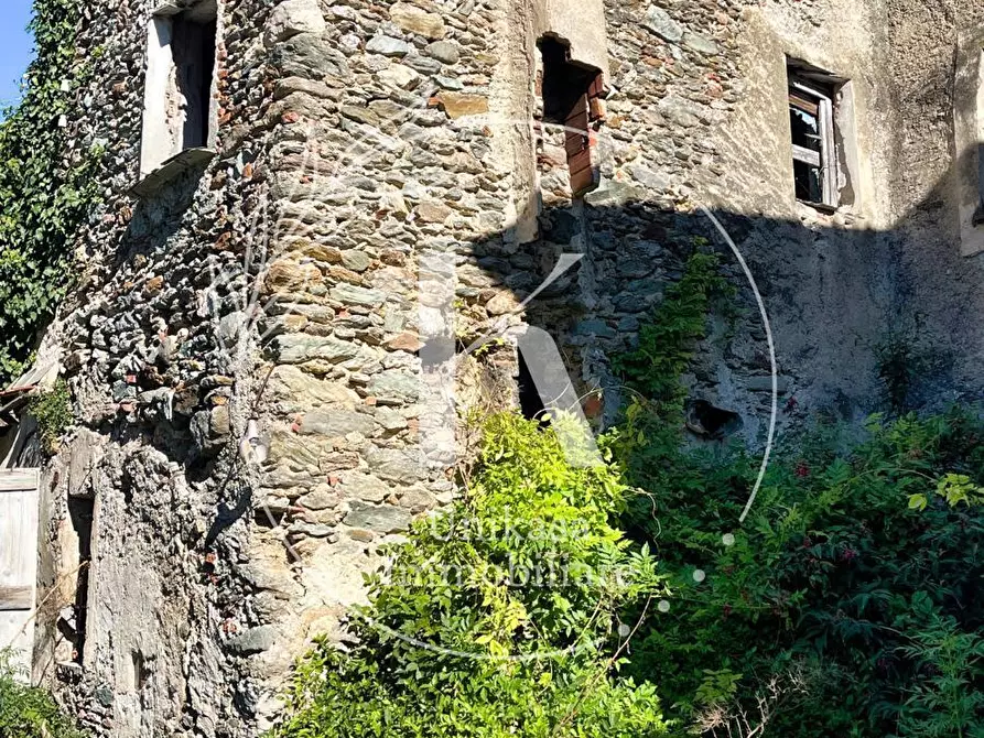 Immagine 14 di Rustico / casale in vendita  in Via Santa Margherita a Vado Ligure