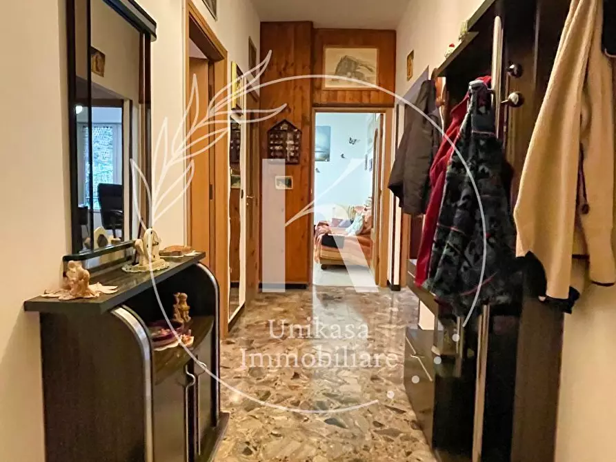 Immagine 8 di Quadrilocale in vendita  in Via Roma a Altare