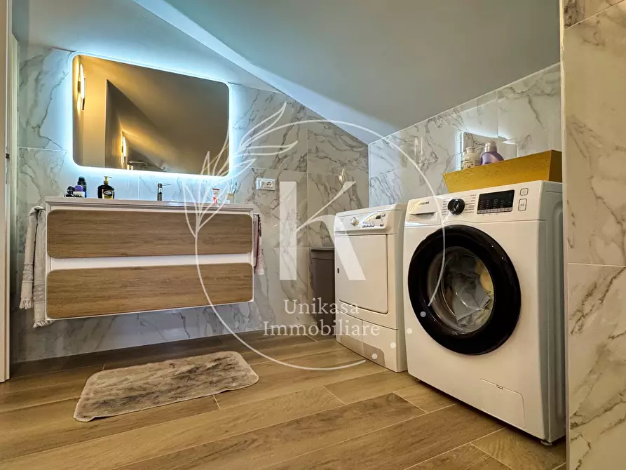 Immagine 18 di Quadrilocale in vendita  in Via Medaglie d'oro 15 a Cairo Montenotte