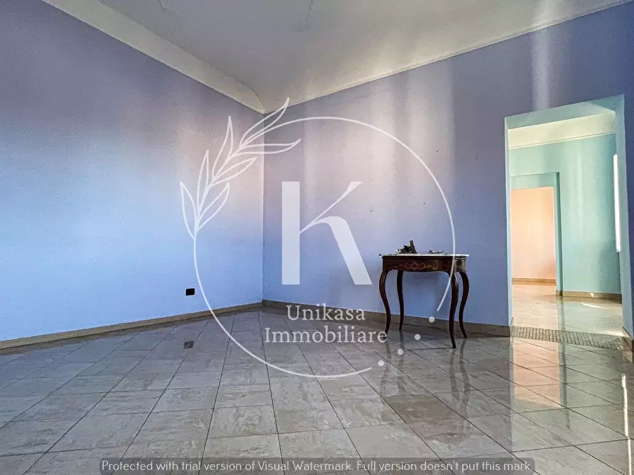 Immagine 25 di Pentalocale in vendita  in Piazza Sisto IV 1 a Savona