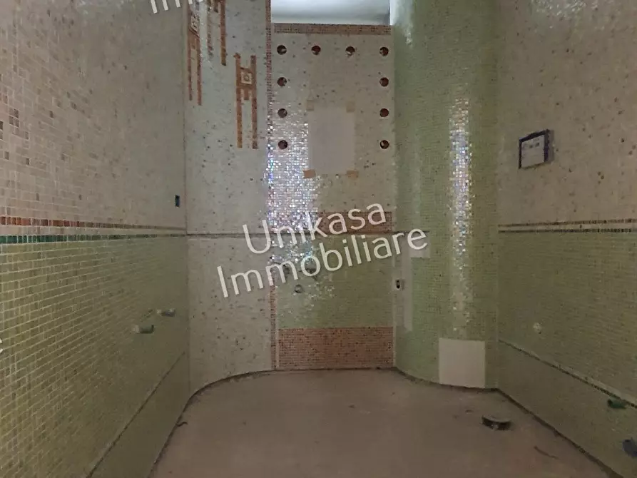 Immagine 12 di Villa in vendita  in Via Loreto a Savona