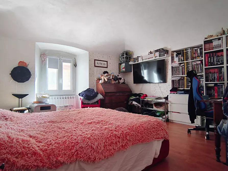 Immagine 7 di Quadrilocale in vendita  in Via Niella a Savona