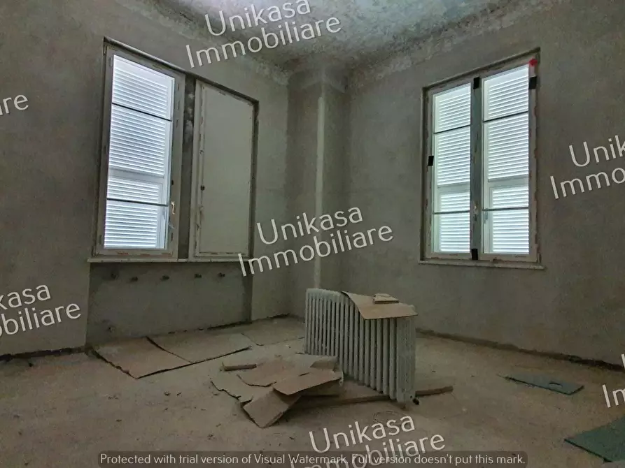 Immagine 35 di Villa in vendita  in Via Loreto a Savona