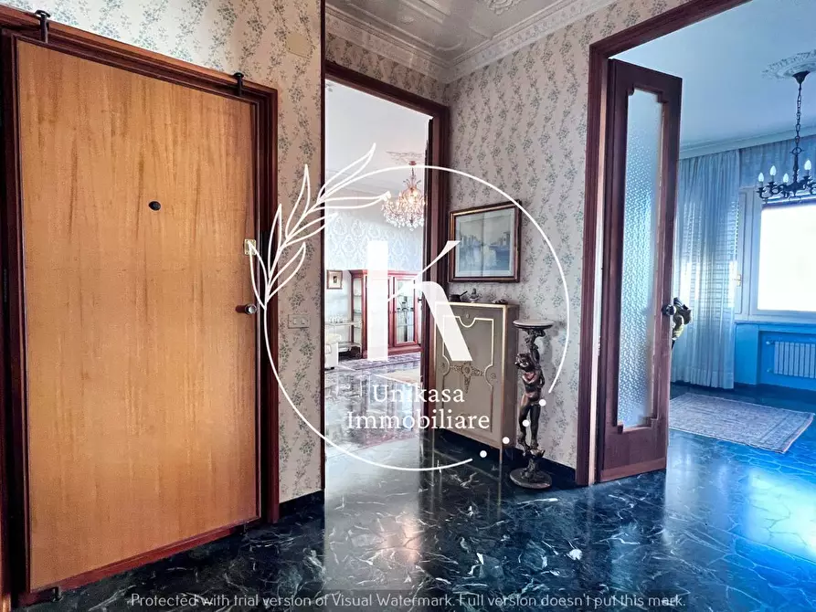 Immagine 21 di Pentalocale in vendita  in Via Angelo Visca a Savona