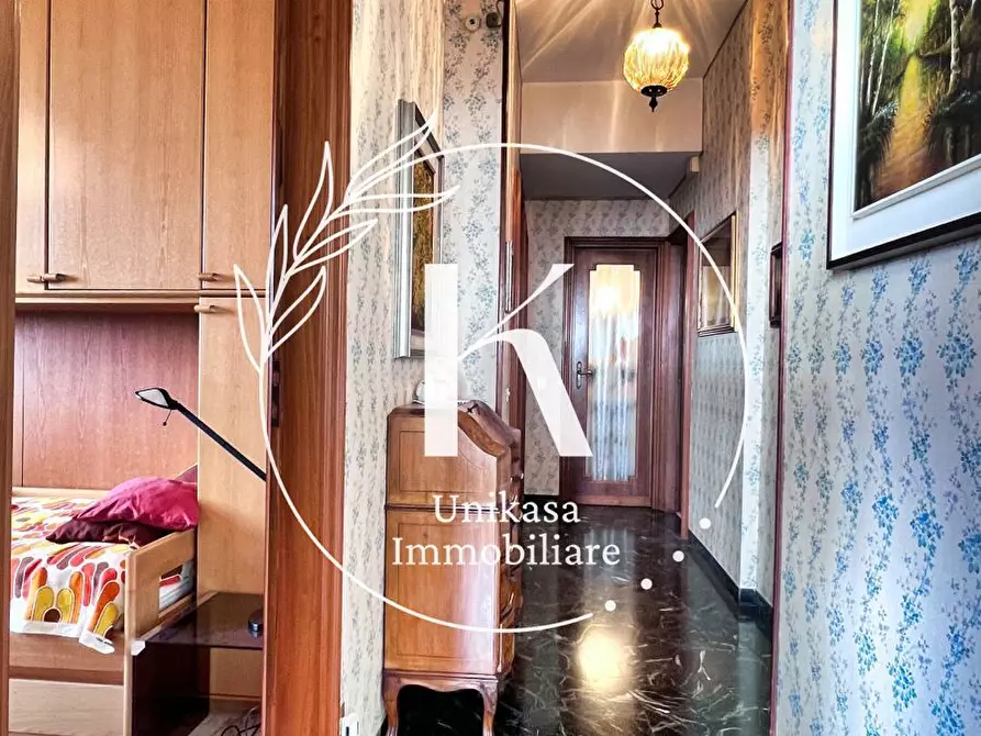 Immagine 26 di Pentalocale in vendita  in Via Angelo Visca a Savona