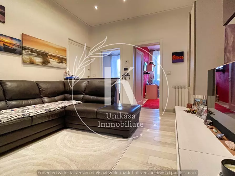 Immagine 7 di Pentalocale in vendita  in Via Nizza a Savona