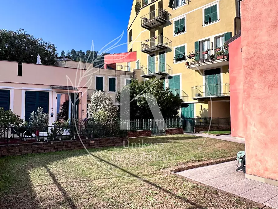 Immagine 3 di Quadrilocale in vendita  in Via Aurelia 454 a Vado Ligure