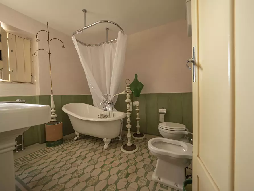 Immagine 34 di Casa indipendente in vendita  in Via Cristoforo Colombo 116 a Cisternino