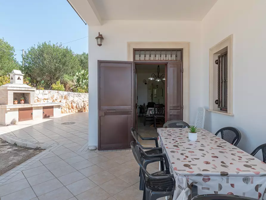 Immagine 35 di Villa in vendita  in Via Provinciale Martina Franca a Ostuni