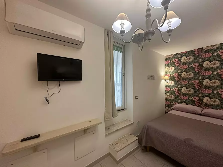 Immagine 12 di Casa indipendente in vendita  in Via Roberto Guiscardi a Ostuni