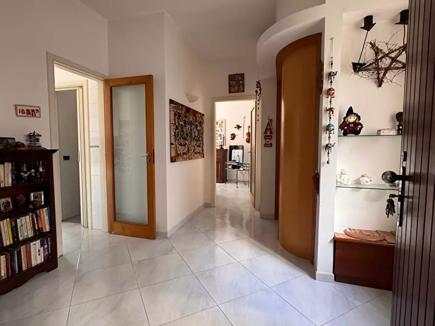 Immagine 1 di Appartamento in vendita  in Via F. Monsignor Tamborrino a Ostuni