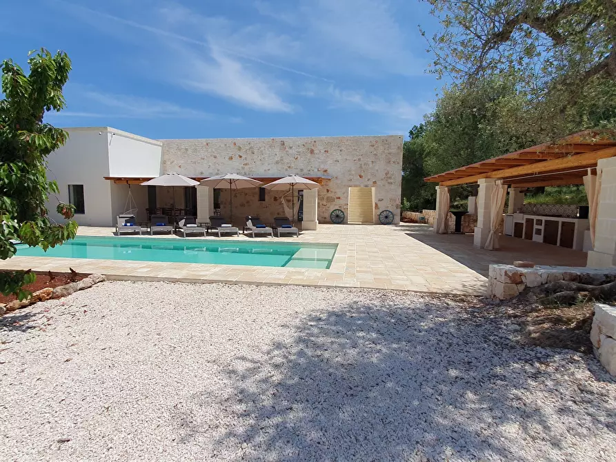 Immagine 32 di Villa in vendita  in CONTRADA  PASCAROSA a Ostuni