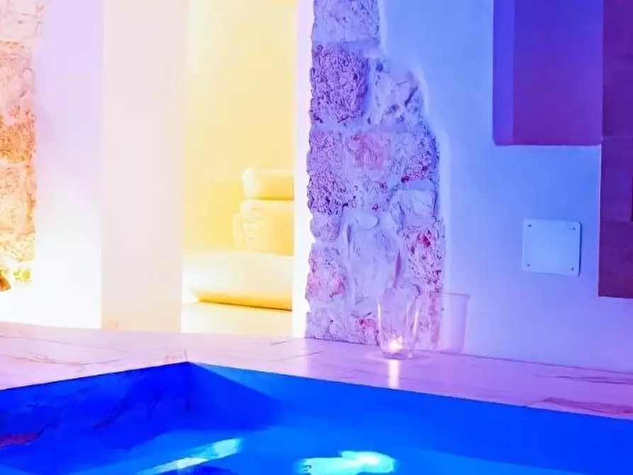 Immagine 6 di Casa indipendente in vendita  in Via Giovanni Battista Vico a Ostuni