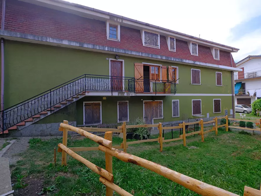 Immagine 1 di Trilocale in vendita  a Ponzone