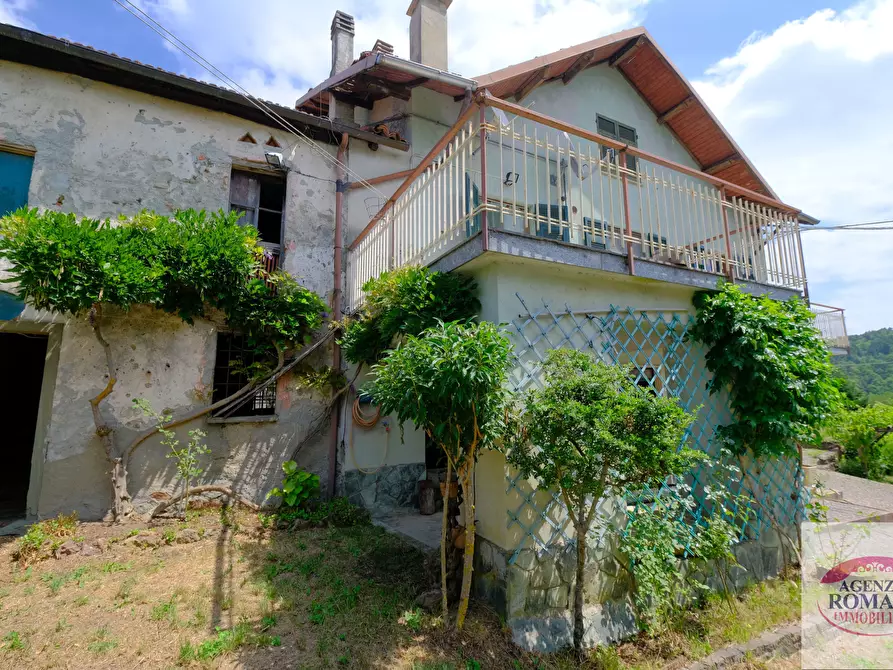 Immagine 4 di Villa in vendita  a Pareto