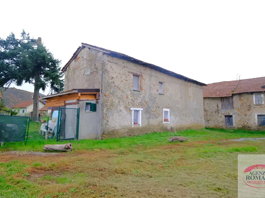 Immagine 9 di Rustico / casale in vendita  a Pareto