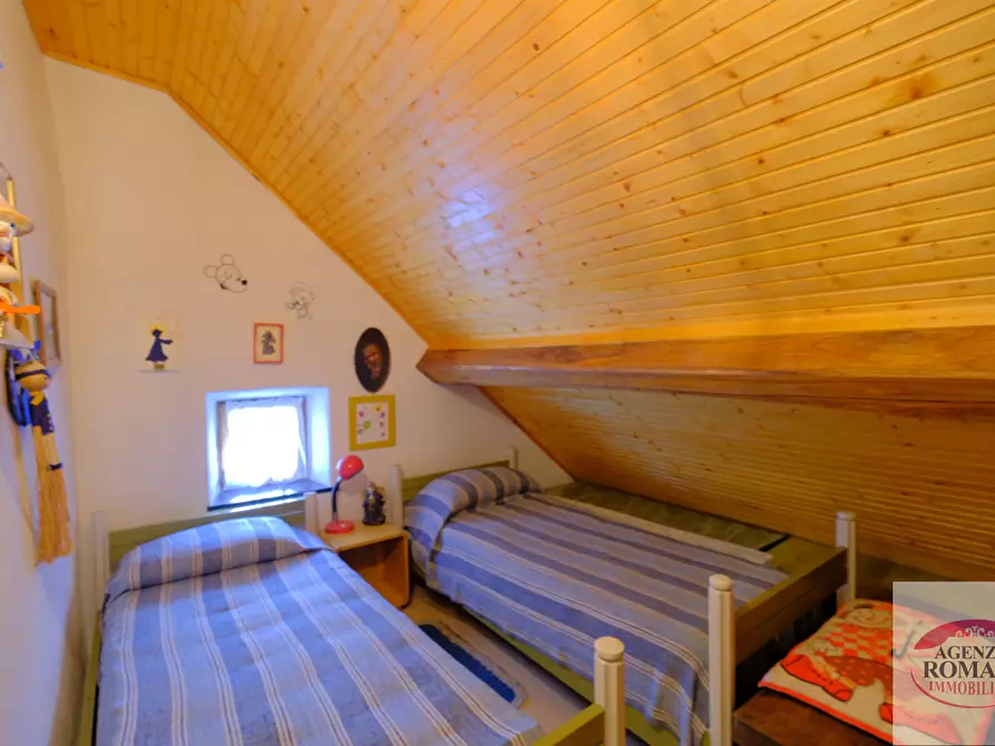 Immagine 25 di Terratetto in vendita  in Località Rossina 2 a Sassello