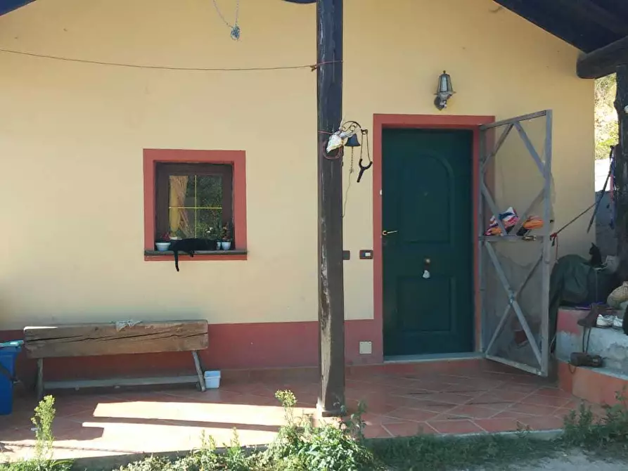 Immagine 2 di Casa indipendente in vendita  in Strada Provinciale 32 6 a Pontinvrea