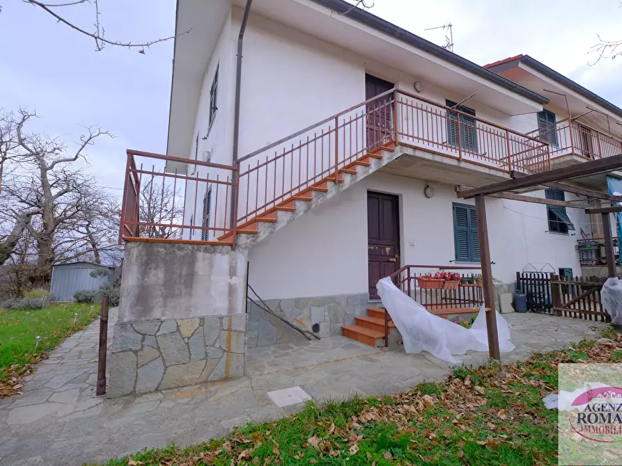 Immagine 1 di Villa in vendita  in SP210 117 a Ponzone