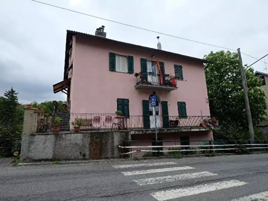 Immagine 4 di Appartamento in vendita  a Tiglieto