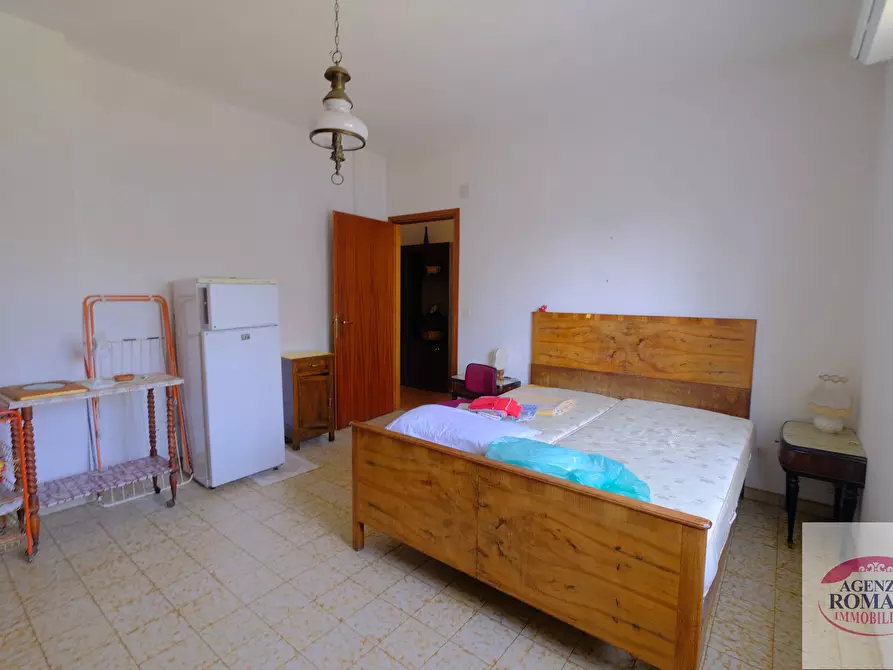 Immagine 7 di Appartamento in vendita  a Urbe