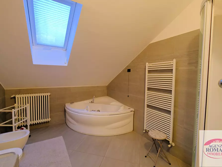 Immagine 34 di Villa in vendita  in Località Brigiola 6 a Sassello