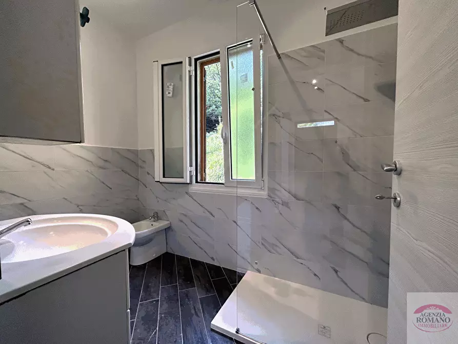 Immagine 10 di Villetta a schiera in vendita  in Località Giardini 11-12 a Sassello