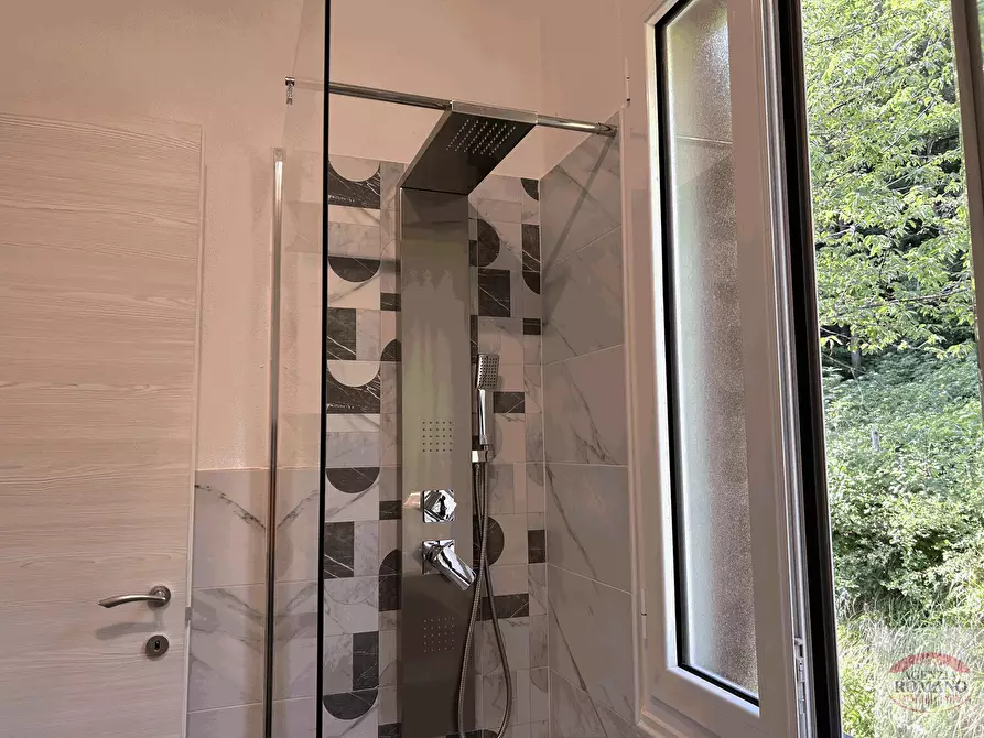 Immagine 19 di Villetta a schiera in vendita  in Località Giardini 11-12 a Sassello