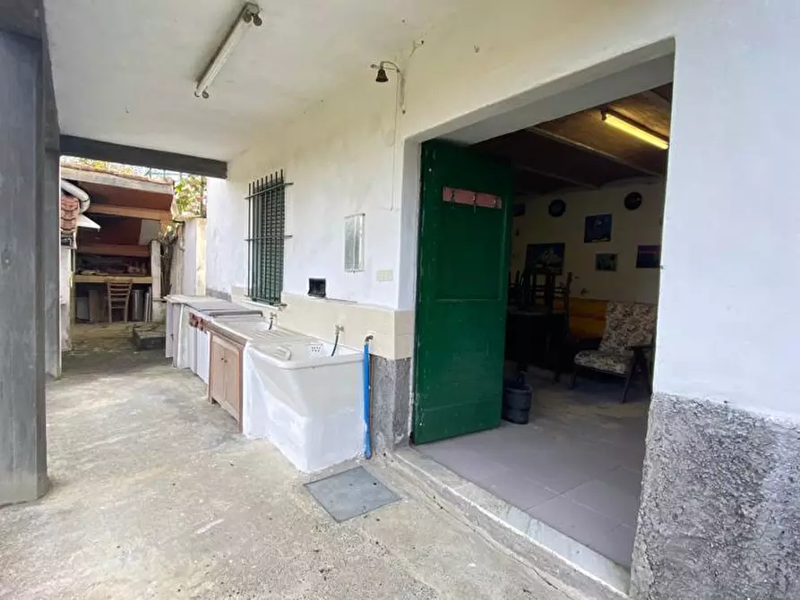 Immagine 10 di Rustico / casale in vendita  in via miogliola 6 a Pareto