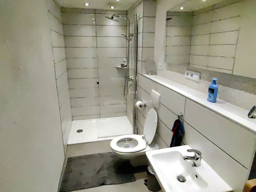 Immagine 25 di Villa in vendita  a Ponzone