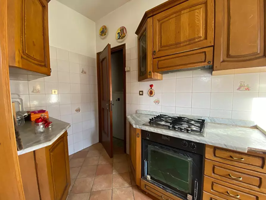 Immagine 24 di Casa indipendente in vendita  a Urbe