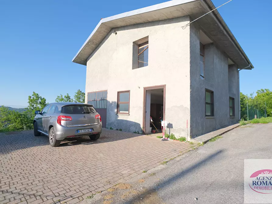 Immagine 5 di Villa in vendita  a Dego