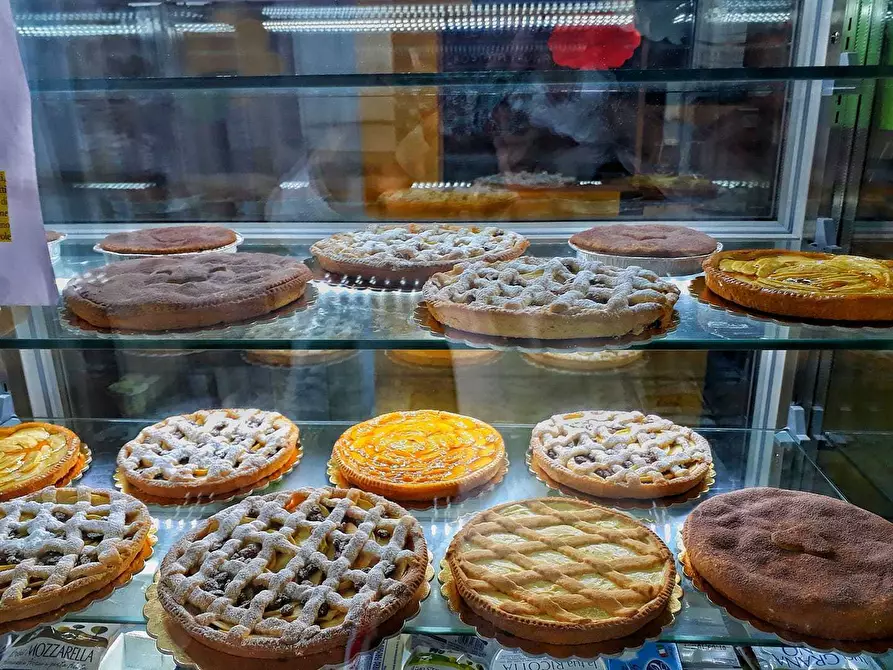 Immagine 12 di Attività commerciale in vendita  a Sassello