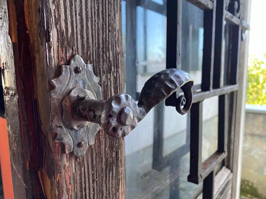 Immagine 35 di Villa in vendita  in Loc Buschiazzi a Sassello