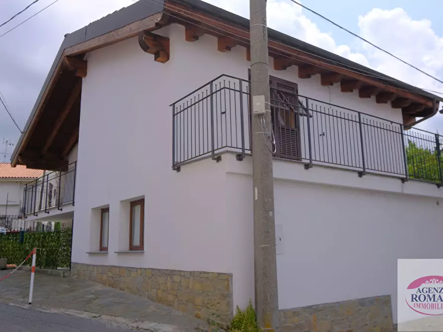 Immagine 5 di Villa in vendita  in Località Girini 19 a Dego