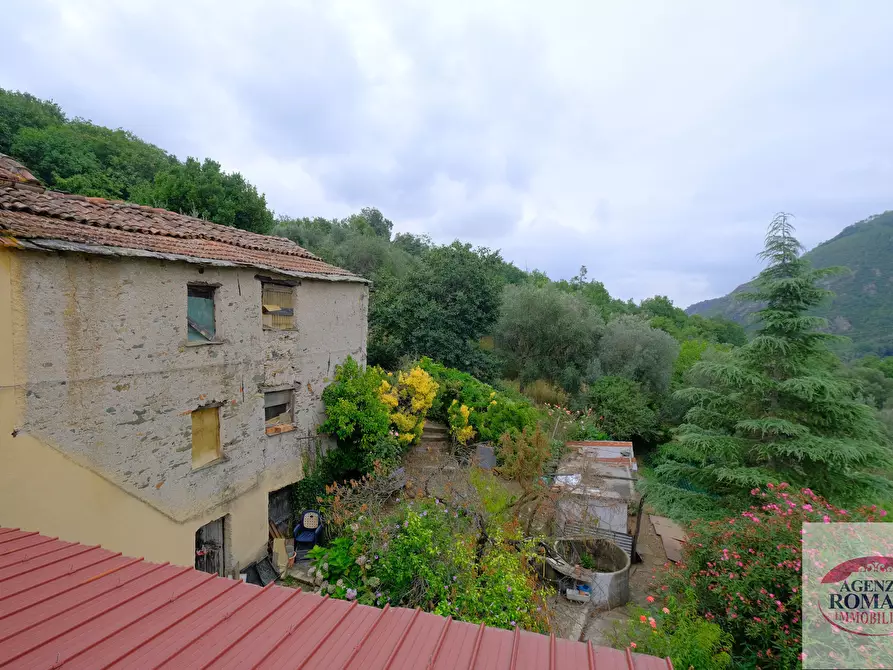 Immagine 23 di Rustico / casale in vendita  in Via Pero 112 a Varazze