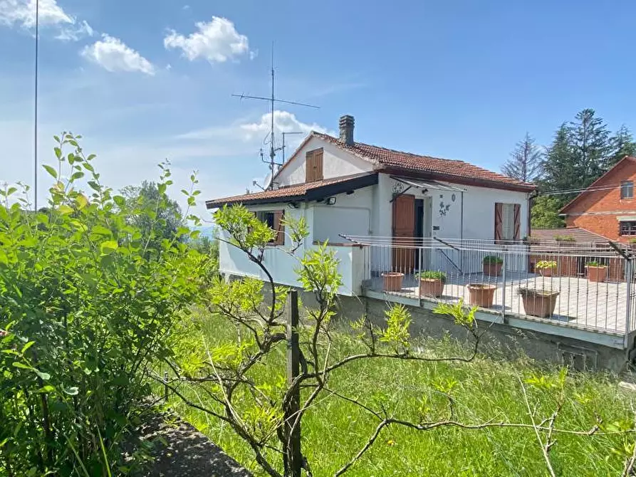 Immagine 1 di Casa bifamiliare in vendita  in SP210 127 a Ponzone