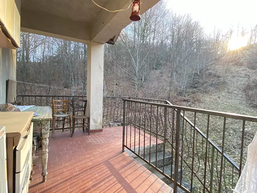 Immagine 18 di Rustico / casale in vendita  a Sassello