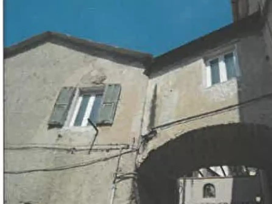 Immagine 1 di Quadrilocale in vendita  in Piazza E.De Amicis 21 a Imperia