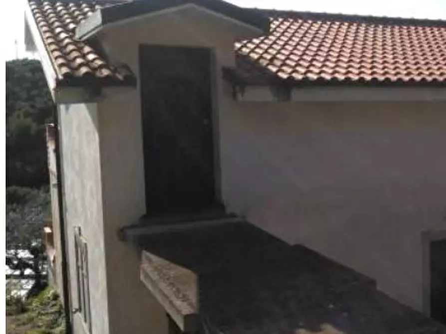 Immagine 7 di Villa in vendita  in Via Vicinale della Valle Regione Santa Lucia 15 a Diano Castello