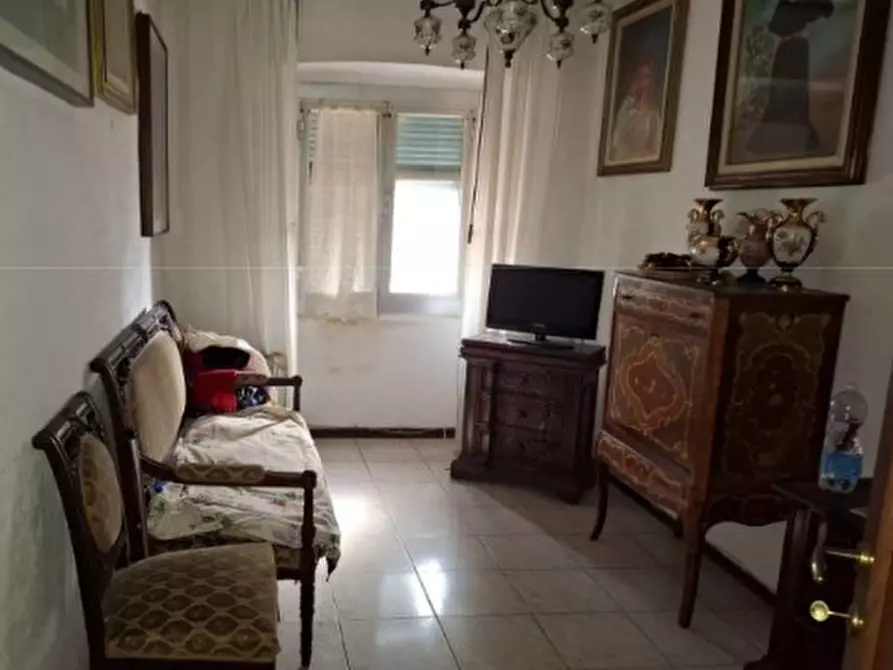 Immagine 3 di Pentalocale in vendita  in Via Giacomo Puccini 13 a Genova